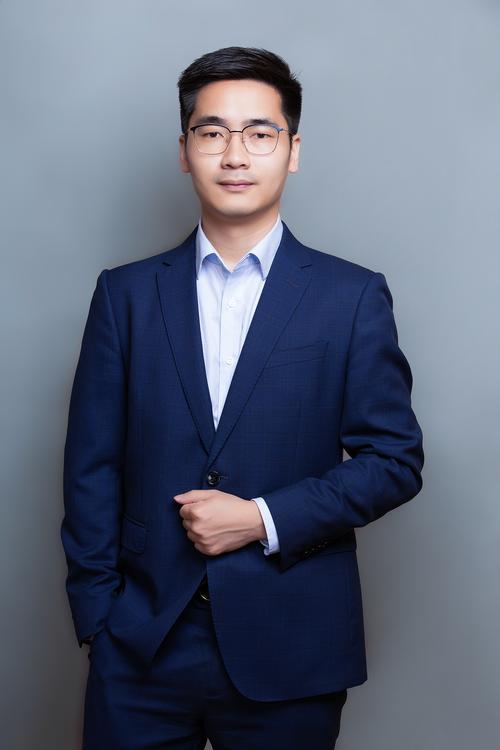 桂小均 视觉设计总监